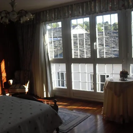 Vicente Risco Hotel