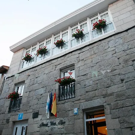 Vicente Risco فندق كاسترو كالديلاس