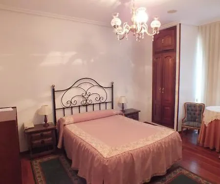 Hotel Vicente Risco Castro Caldelas
