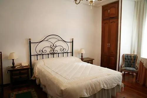 Vicente Risco Hotel Castro Caldelas